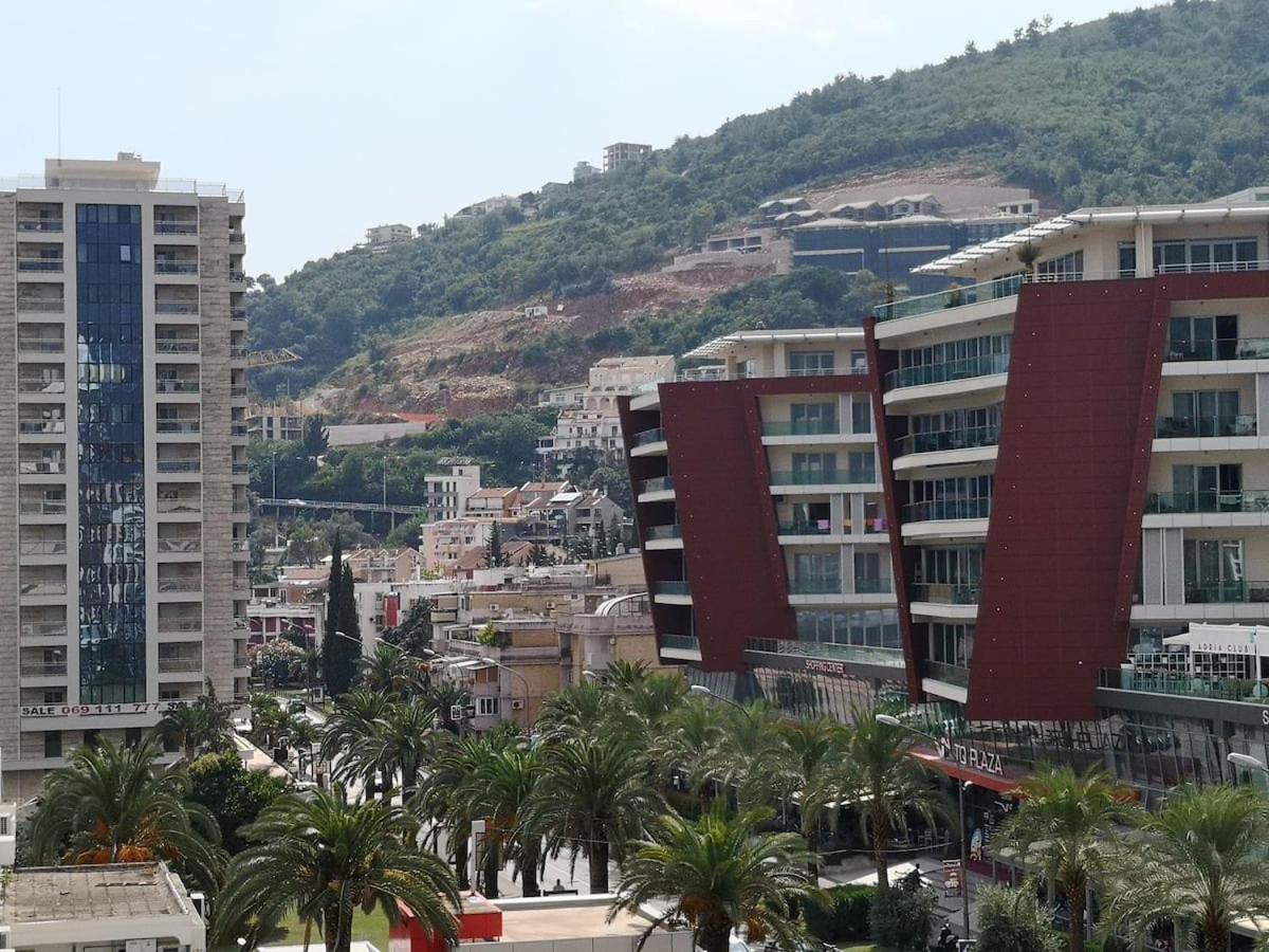 Apartments Lux بودفا المظهر الخارجي الصورة