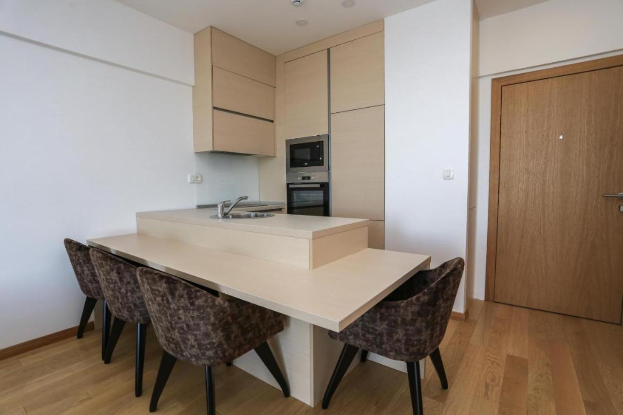 Apartments Lux بودفا المظهر الخارجي الصورة