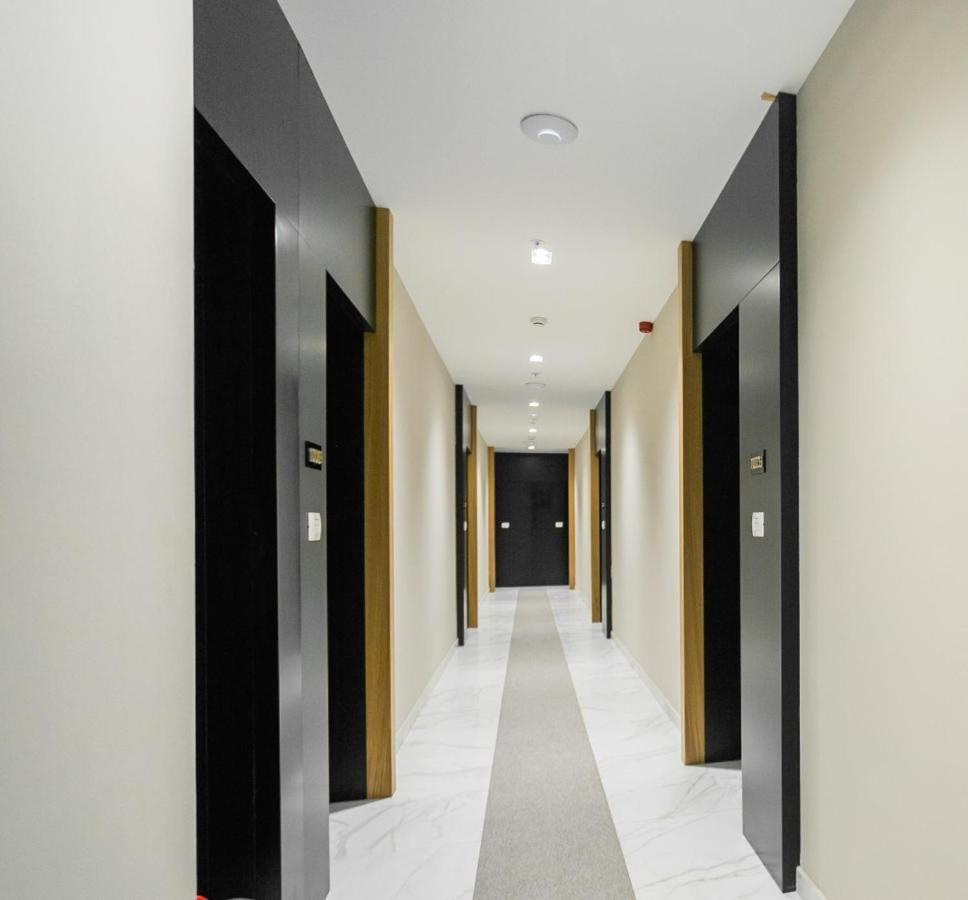 Apartments Lux بودفا المظهر الخارجي الصورة