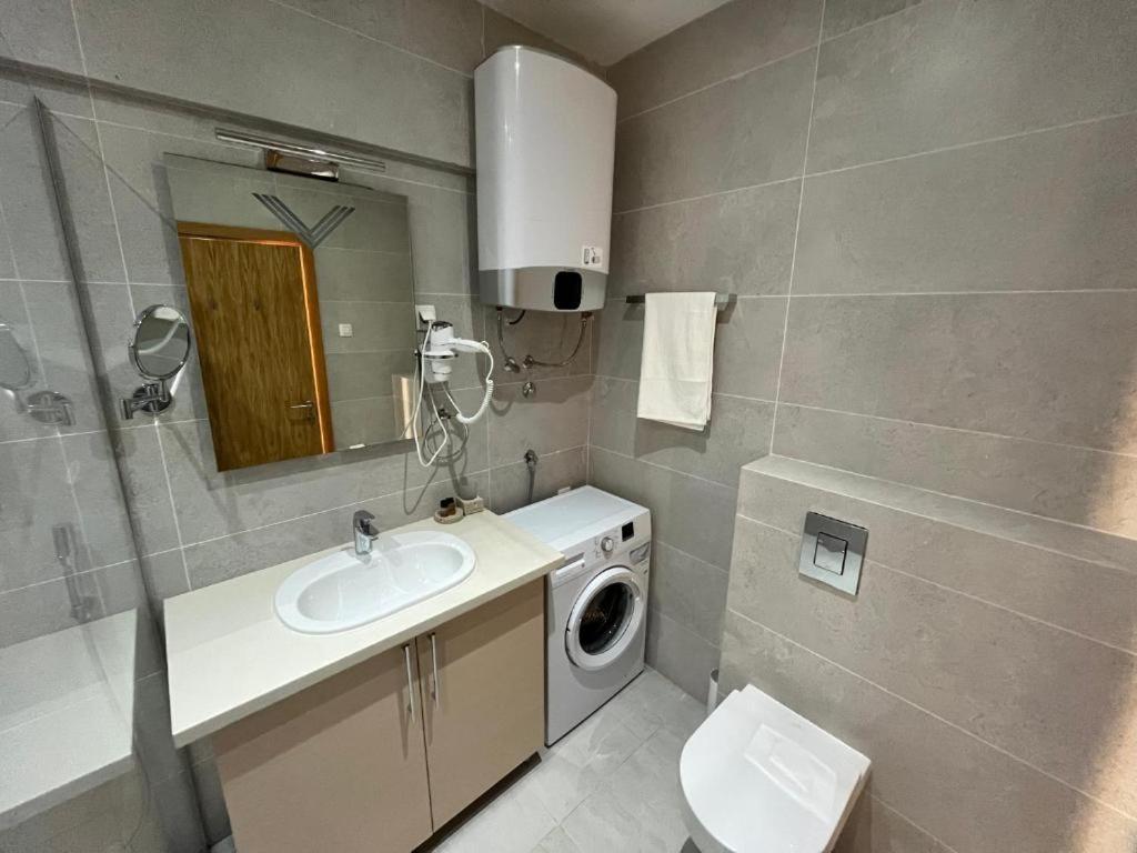 Apartments Lux بودفا الغرفة الصورة