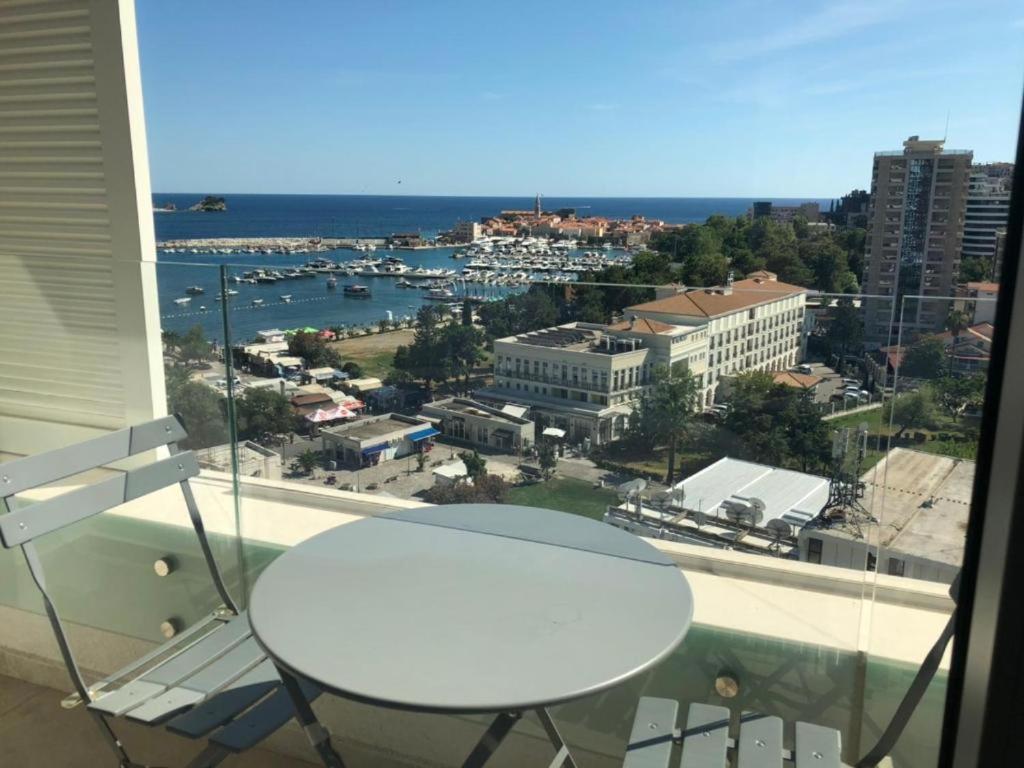 Apartments Lux بودفا المظهر الخارجي الصورة