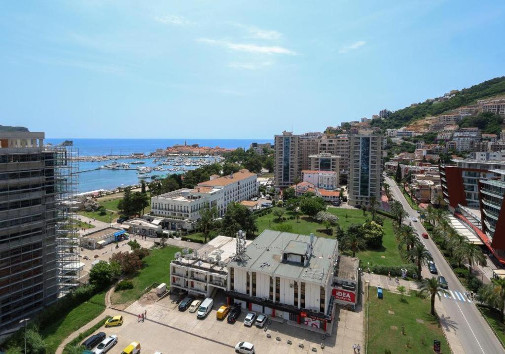 Apartments Lux بودفا المظهر الخارجي الصورة