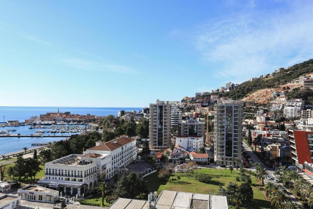 Apartments Lux بودفا الغرفة الصورة